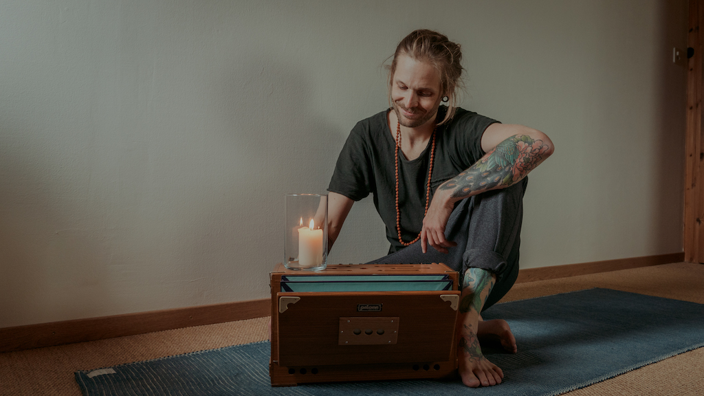 Formation 15h – Initiation au Bhakti yoga avec Karim