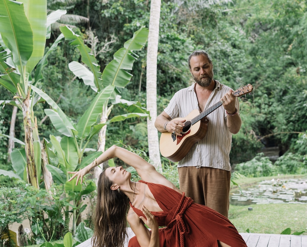 Art of being day retreat with Lara Zilibowitz & Holloway